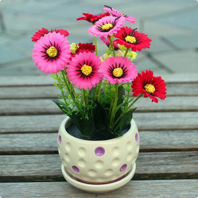 仿真花盆景是一种风靡日韩欧美及港台地区热门新宠儿