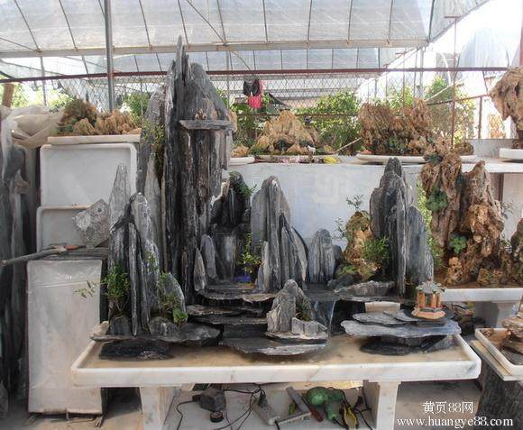 江苏第四批省级非物质文化遗产斧劈石盆景