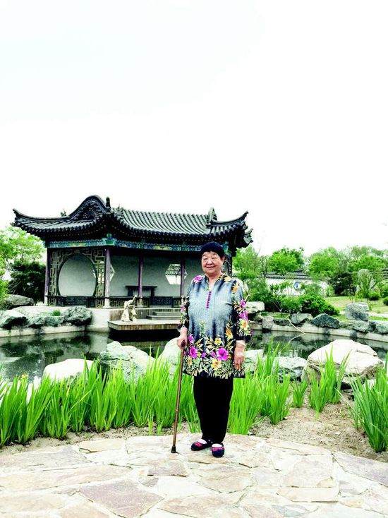 送给太原一座盆景艺术博物馆(图)