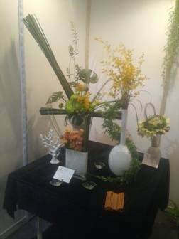 第八届枯桃杯山东省插花盆景园艺大赛开幕