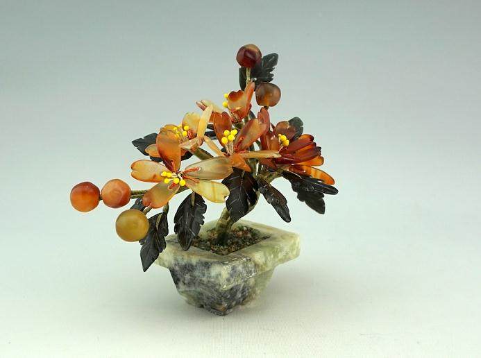 四川南充高坪:花卉盆景“复制”江东最美山水