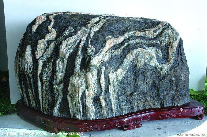 简单的人造奇石盆景制作技术