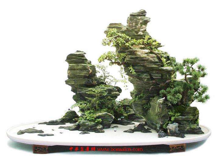 山水盆景是原生态艺术品