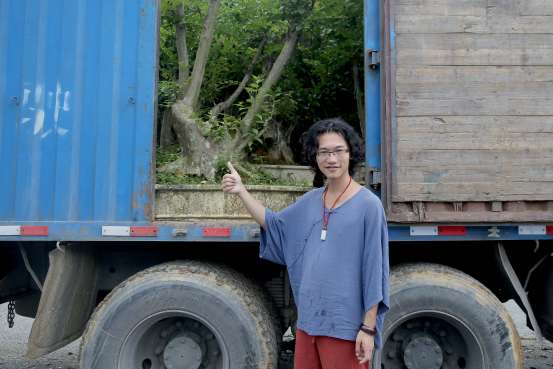 千棵古紫薇盆景落户中华紫薇园