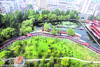 武汉最大盆景奇石园 小南湖公园建成开放(图)