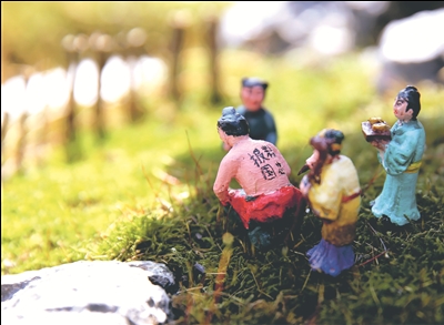 南通科院大四学生创意制作 8件山水盆景展现中华美德