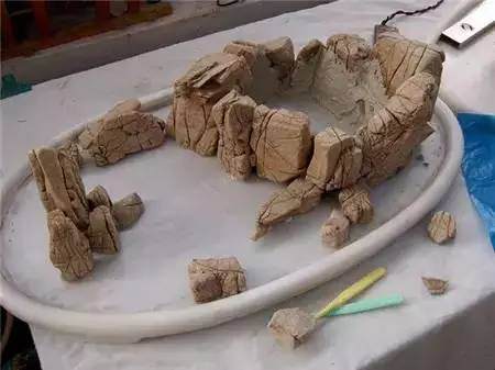 图解 DIY自己制作一个山水盆景的方法