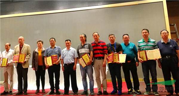 滇沪粤闽盆景协会缔结友好合作关系【多图】