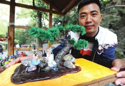 一棵绿意盎然的&ldquo;盆景松&rdquo;终于诞生了