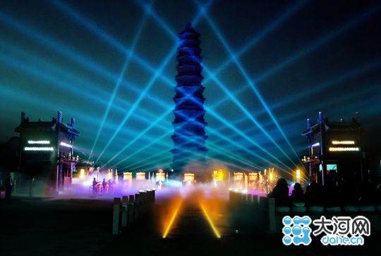 铁塔杯盆景艺术展