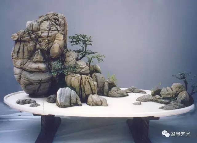 山水盆景盆面怎么修饰的方法