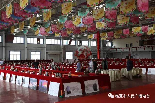 临夏奇石盆景展”已于6月20日在河州会展中心开展