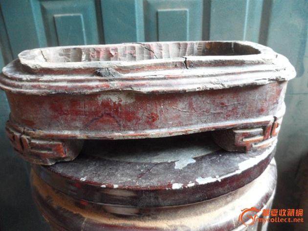 盆景由“盆”与“景”组成,只有“景”与“盆”变相生辉