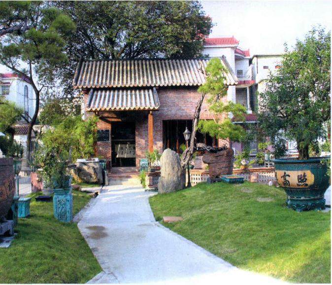 2013 广东举办大型容桂盆景展