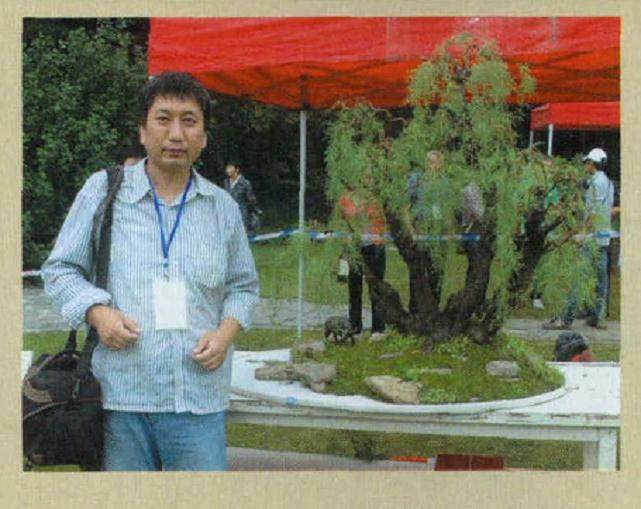 如今的《花木盆景》杂志已经由当初的双月刊