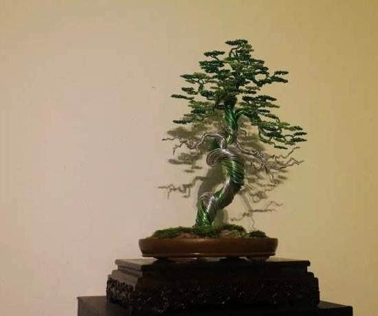 中国盆景工艺史:金属丝蟠扎