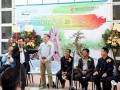 岭南盆景绿香江昨天上午在香港九龙公园隆重开幕