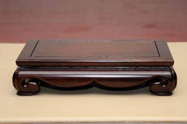 图解 如何搭建好的盆景展台的5个步骤