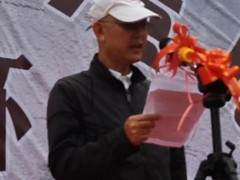 刘会长在蕲春盆景展开幕式上致辞