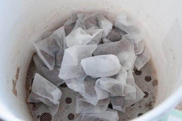 图解 简单而整洁的盆景肥料 茶包