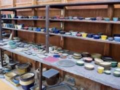 访问日本常滑市的的盆景盆子窑