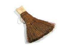 bo<em></em>nsai broom