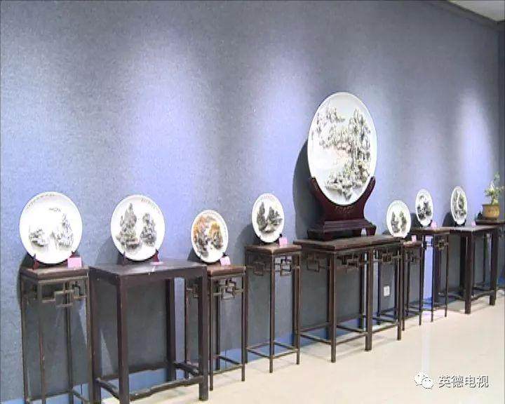 英德市文化馆举办2018英石假山盆景作品展