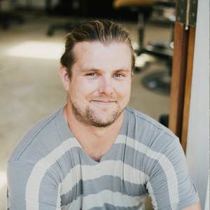 美国盆景艺术家盘扎黑松盆景 树龄90年