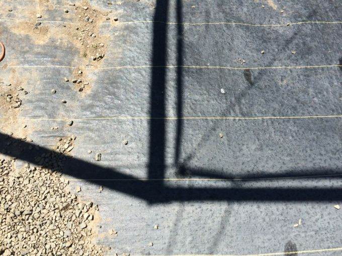 图解 如何在夏季用金属给盆景搭建遮阳布