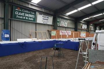 明斯特盆景俱乐部首次亮相