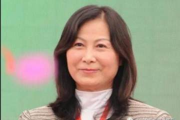 国际盆景俱乐部荣誉主席 郑慧瑩女士