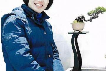 上海市盆景赏石协会理事  胡林波