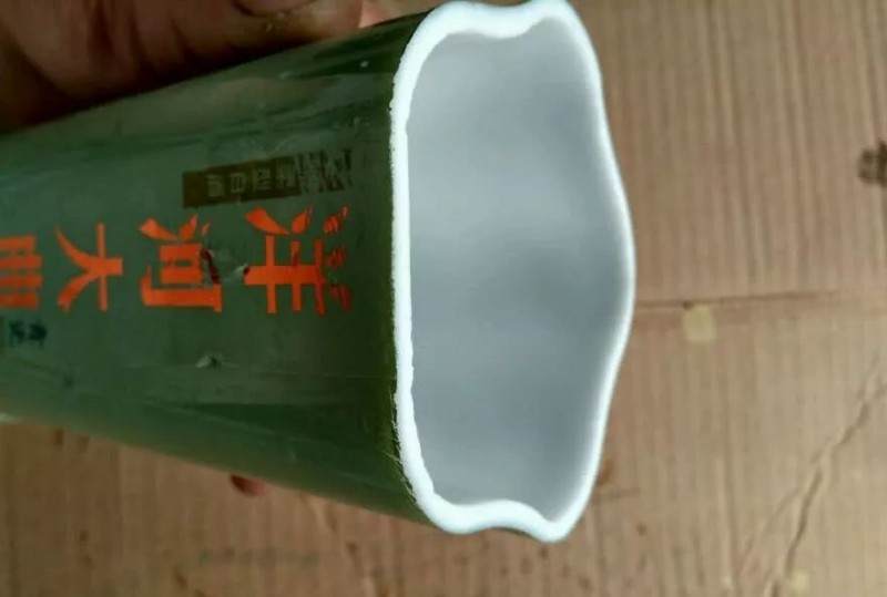 酒瓶盆景怎么做？5幅图