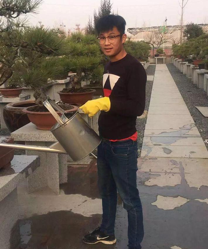 第二届上海国际青年盆景论坛嘉宾 时畅