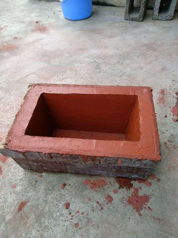 月季下山桩可以用水泥花盆栽吗 图片