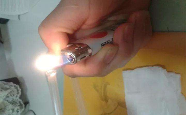 怎么用塑料瓶种植多肉的浇水工具 图片