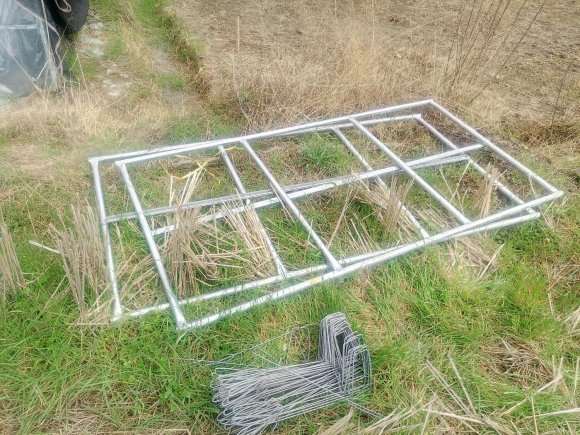 新加的两个多肉大棚到货了