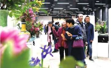 蔡仲娟插花艺术60周年研讨会在上海举行