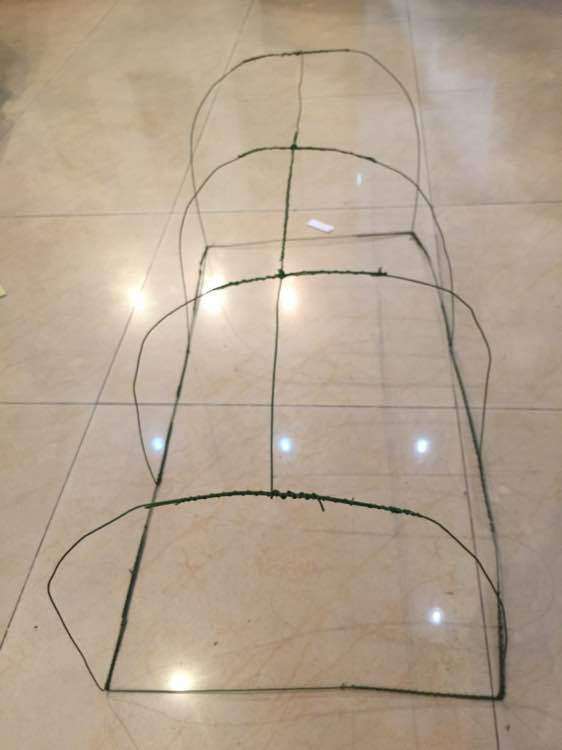 冬天怎么制作多肉大棚的方法