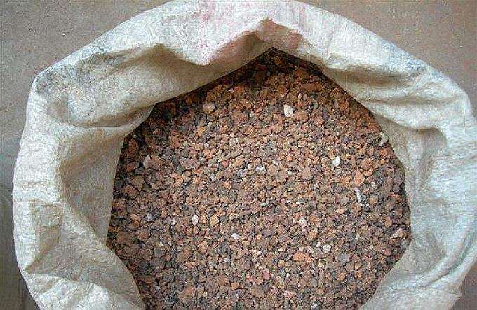 蜂窝煤渣金弹子种生桩下山桩