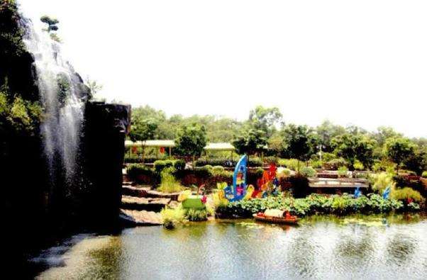 第34届全国荷花展园艺展区欣赏 上