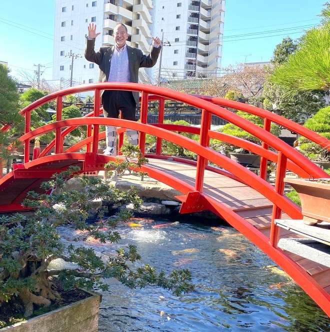 参观东京春华园盆景博物馆