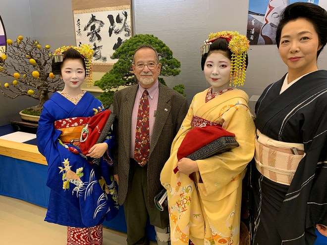 参观日本盆景社区