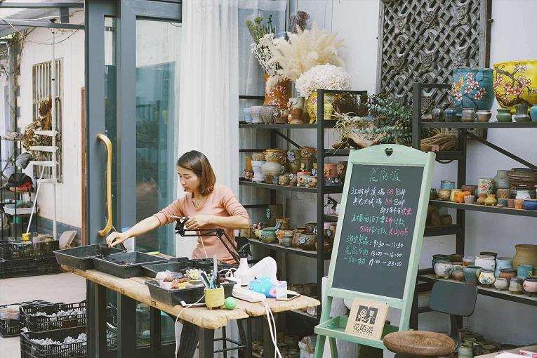 明星直播花卉 不会持续太久和产业链协作