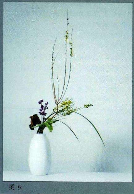 用什么样的瓶花结构顺序来组织花材