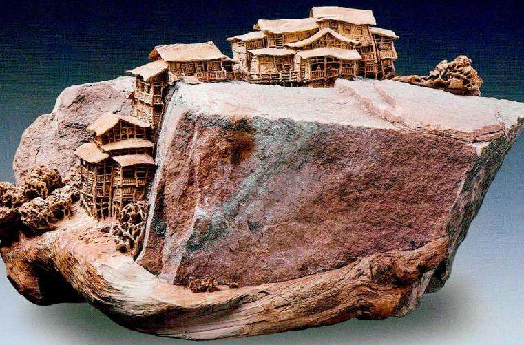 赏俞柏青根艺作品《石上春色》 图片