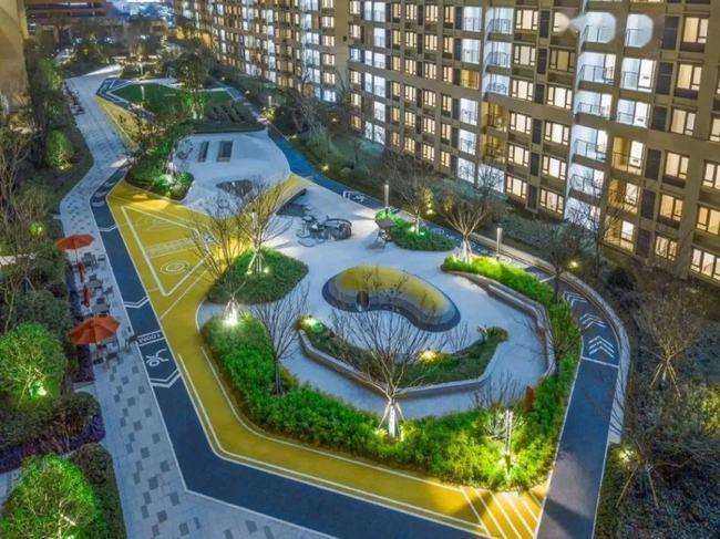 在地文化导向下的社区景观微更新再生路径