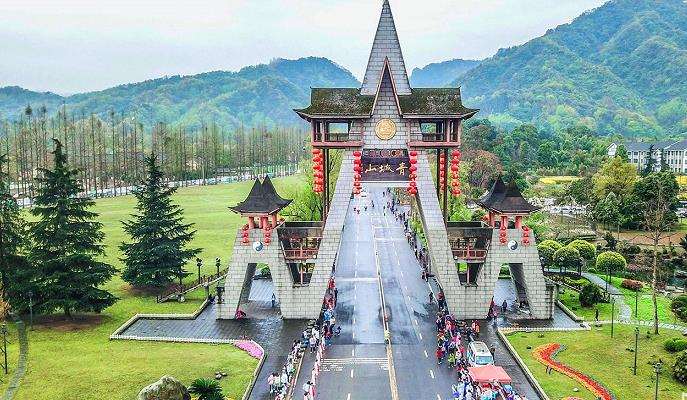 都江堰青城山镇海棠公园的2个设计目标和思路