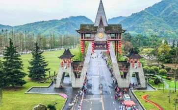 都江堰青城山镇海棠公园的2个设计目标和思路