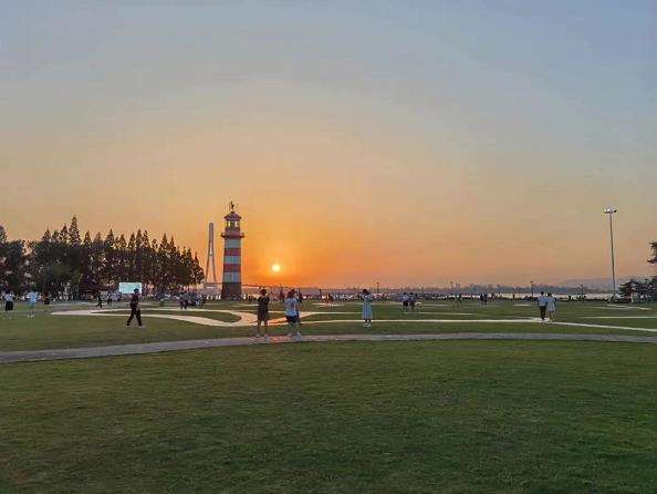 南京滨江空间存在2点局限